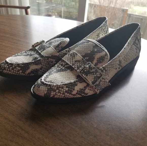 Bleecker and Bond Snakeskin Loafers with Silver Buckle - Picture 1 of 9